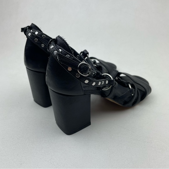 Torrid Black Faux Leather O Ring Studded Edgy Chunky Heels Sandals Size 8 - Picture 12 of 13